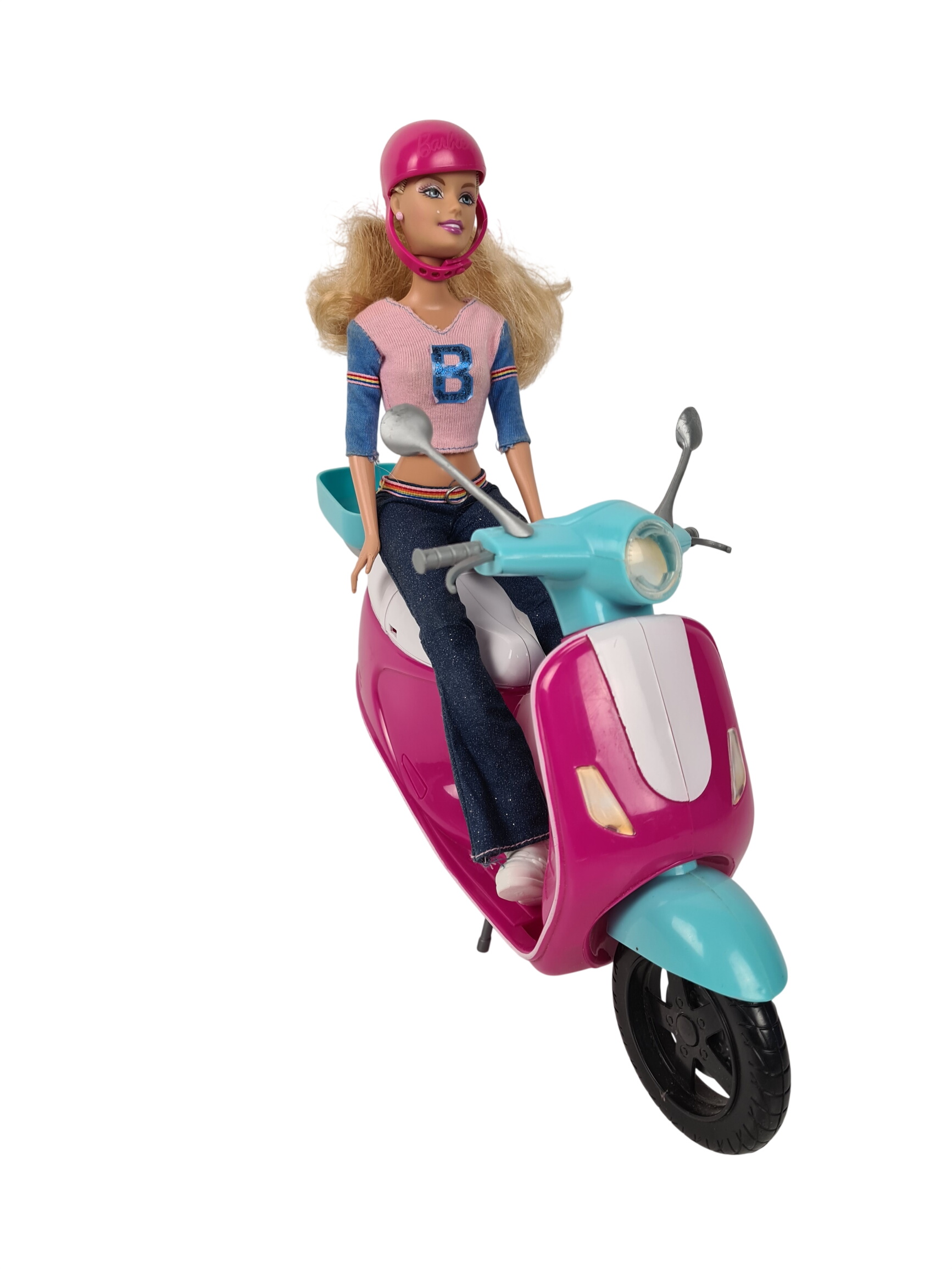 Poupée - Barbie avec son scooter et son casque - Mattel , simba - 28cm, 32 cm Bon état -  reconditionné disponible sur Label Emmaüs